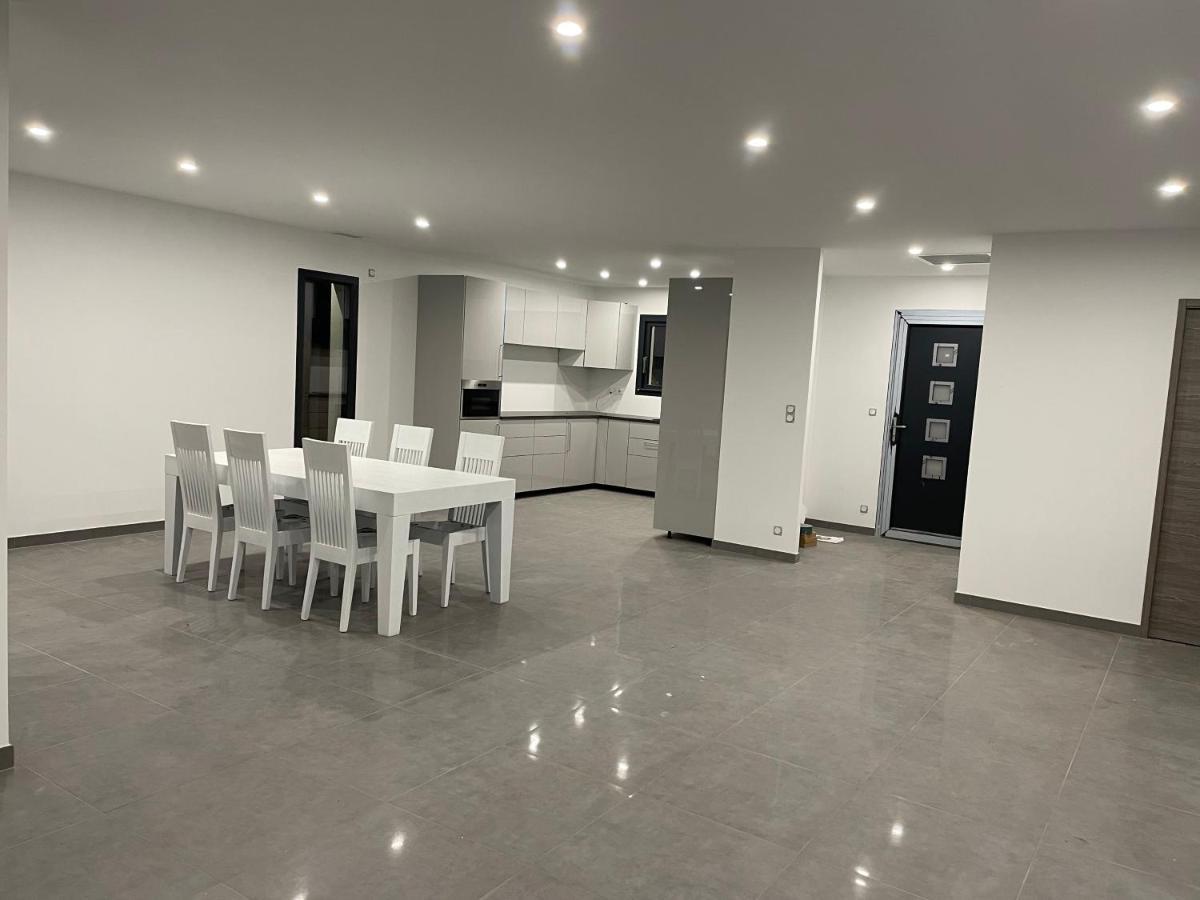 Maison Moderne Avec Piscine Chauffee Lacanau Luaran gambar