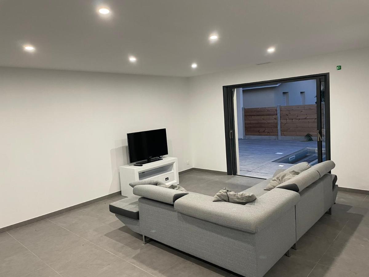 Maison Moderne Avec Piscine Chauffee Lacanau Luaran gambar