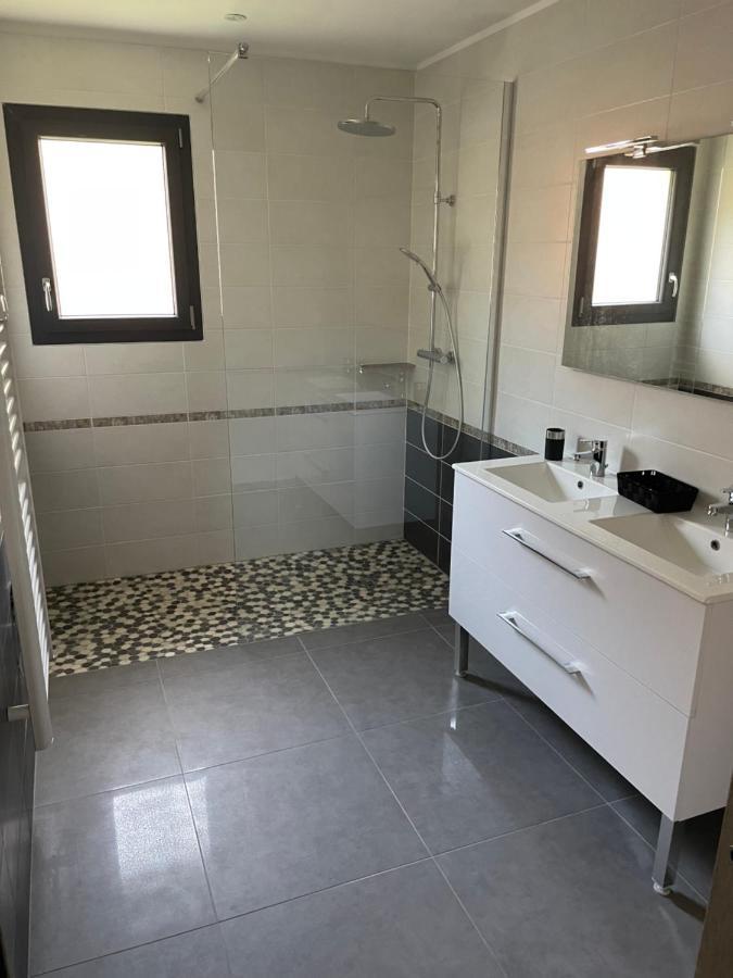 Maison Moderne Avec Piscine Chauffee Lacanau Luaran gambar